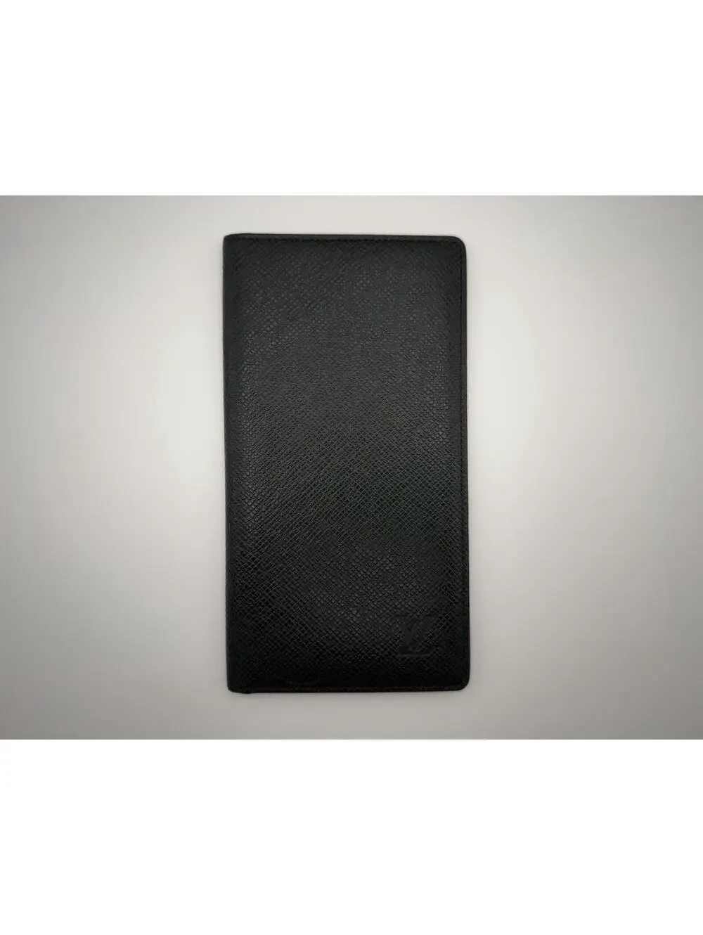 LOUIS VUITTON Porte Valeurs Carte Credit Long Wallet Taiga Leather Dark Green